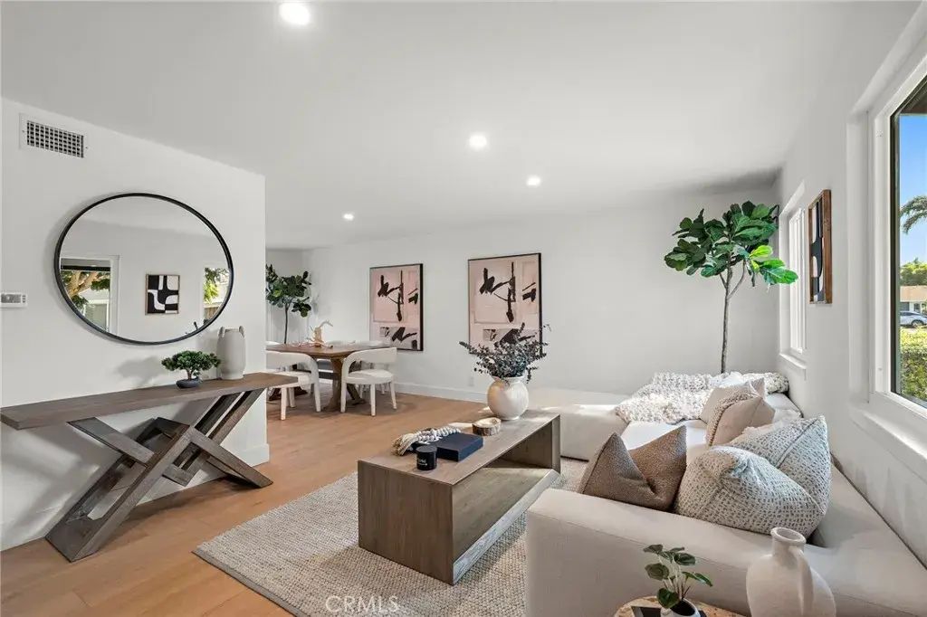 19791 Cambridge Lane, Huntington Beach