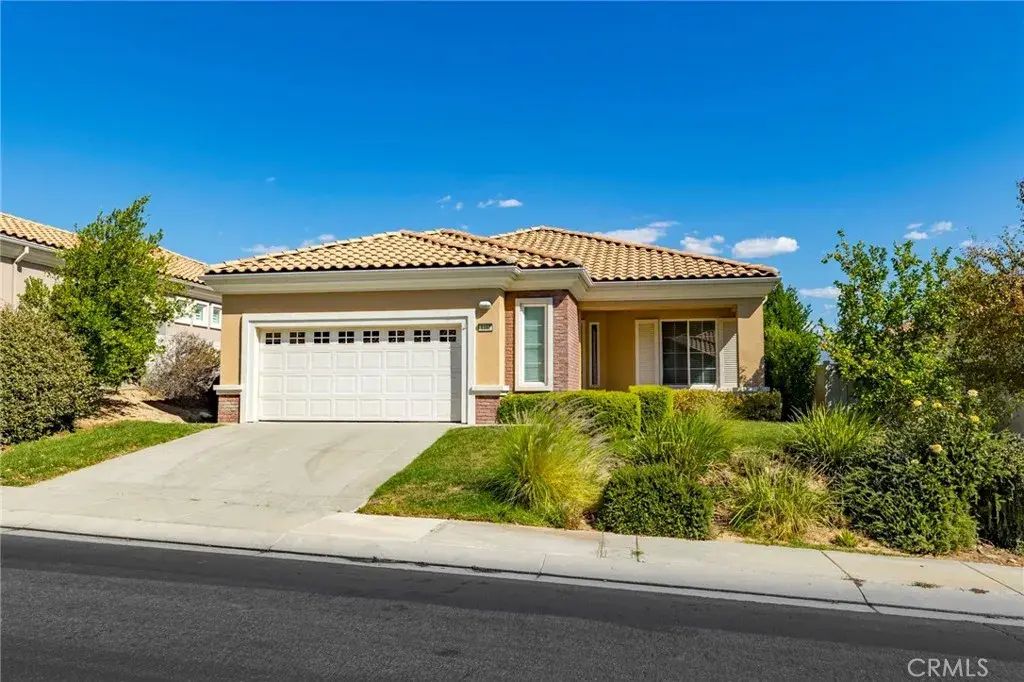 5352 Breckenridge, Banning