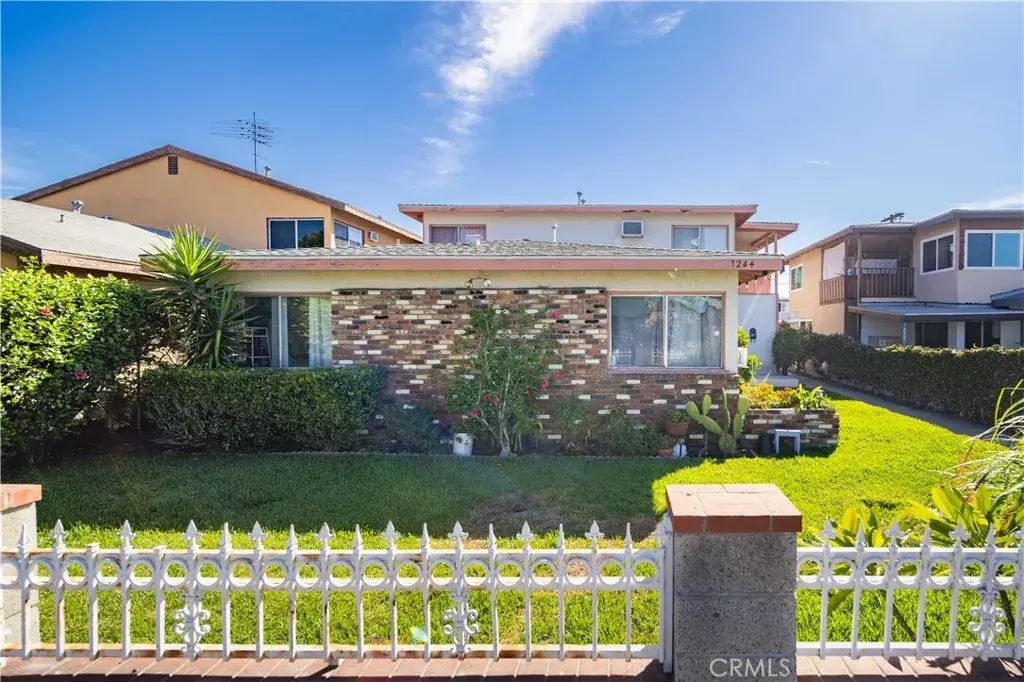 7244 Tujunga Avenue, North Hollywood