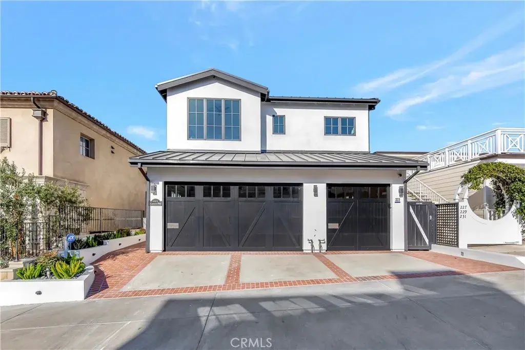 221 Carnation Avenue, Corona Del Mar