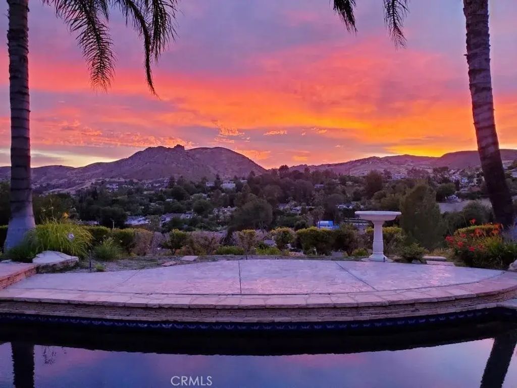 23937 Pentland Way, West Hills
