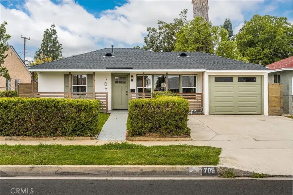 705 S Corlett Avenue, Compton