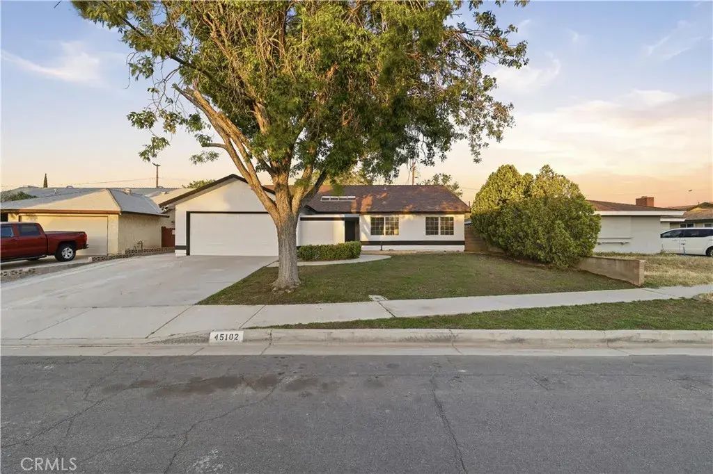 45102 Camolin Avenue, Lancaster