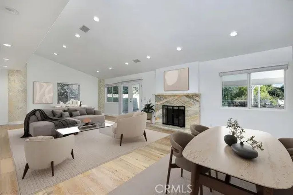 5794 Fairhaven Avenue, Woodland Hills