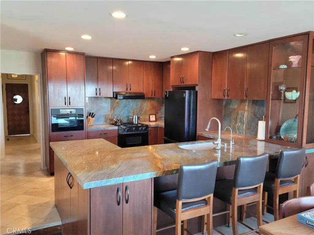 16693 S Pacific, Sunset Beach