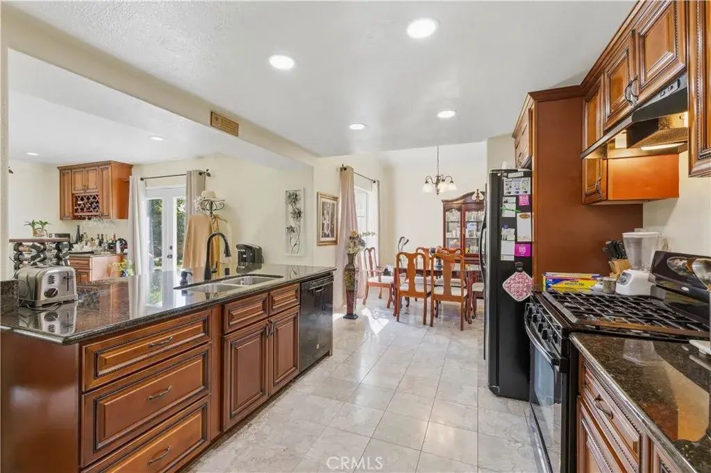 4174 Shellicia Circle, Riverside