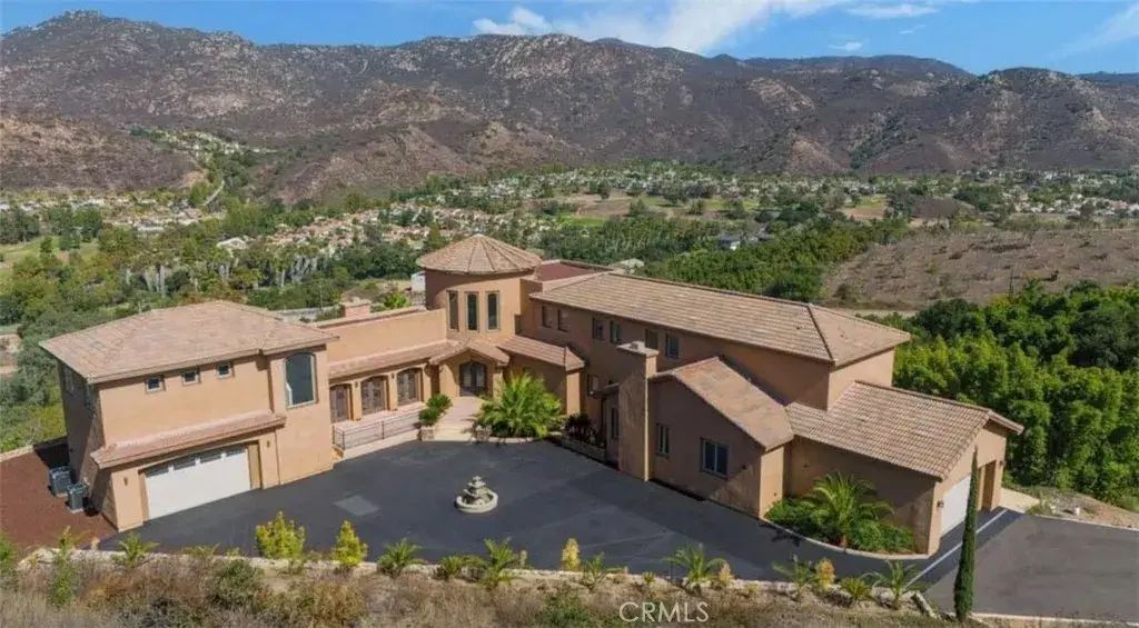 3034 Mountain View Drive, Escondido