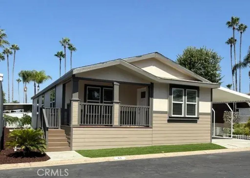 24921 Muirlands 44, Lake Forest