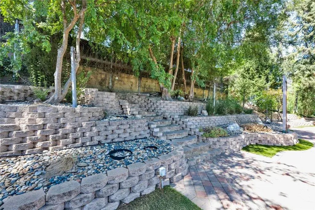 10741 Crawford Canyon Road, North Tustin