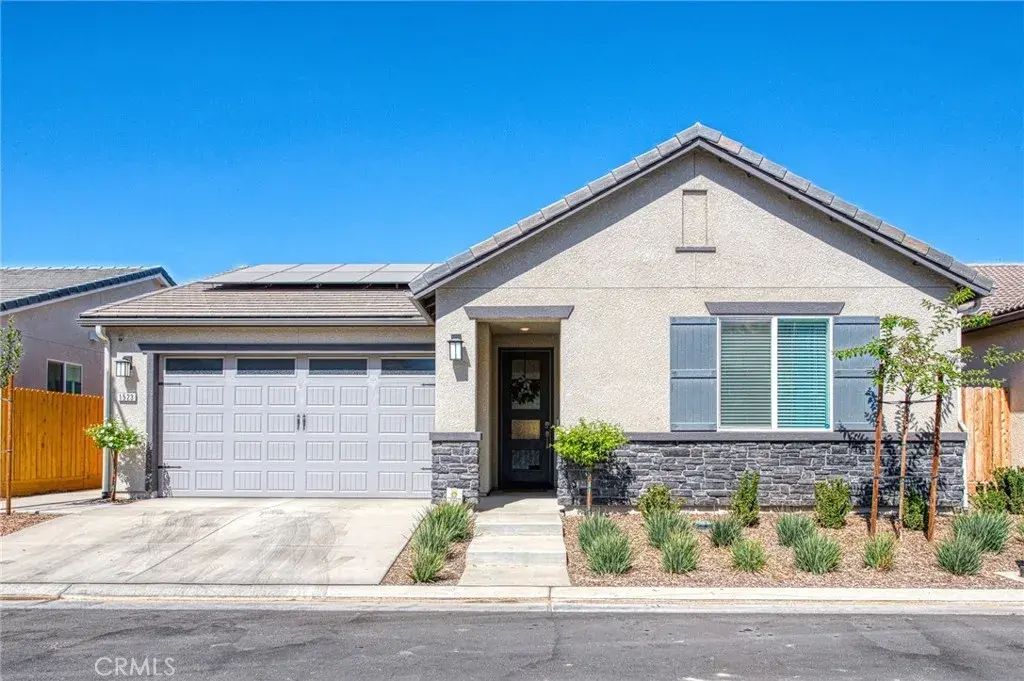 1523 Bloom Ln, Clovis