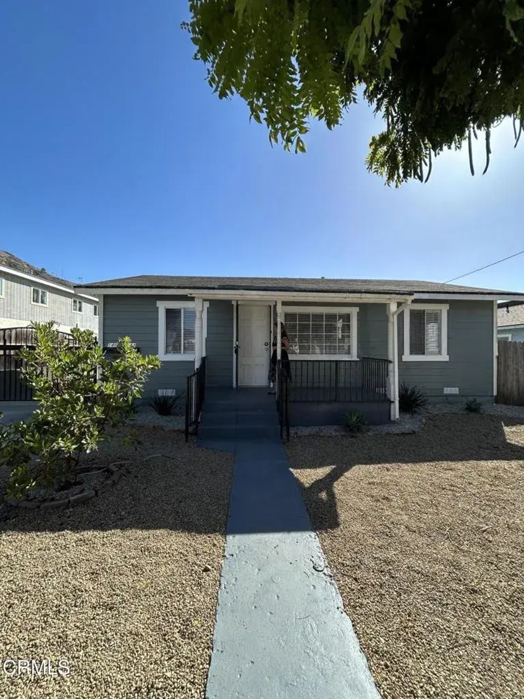 144 El Medio Street, Ventura