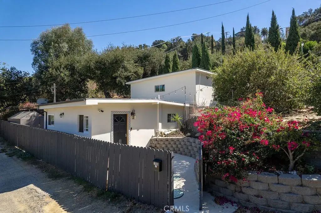 1068 Loma Lane, Simi Valley