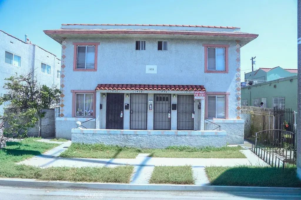 1454 Magnolia, Long Beach
