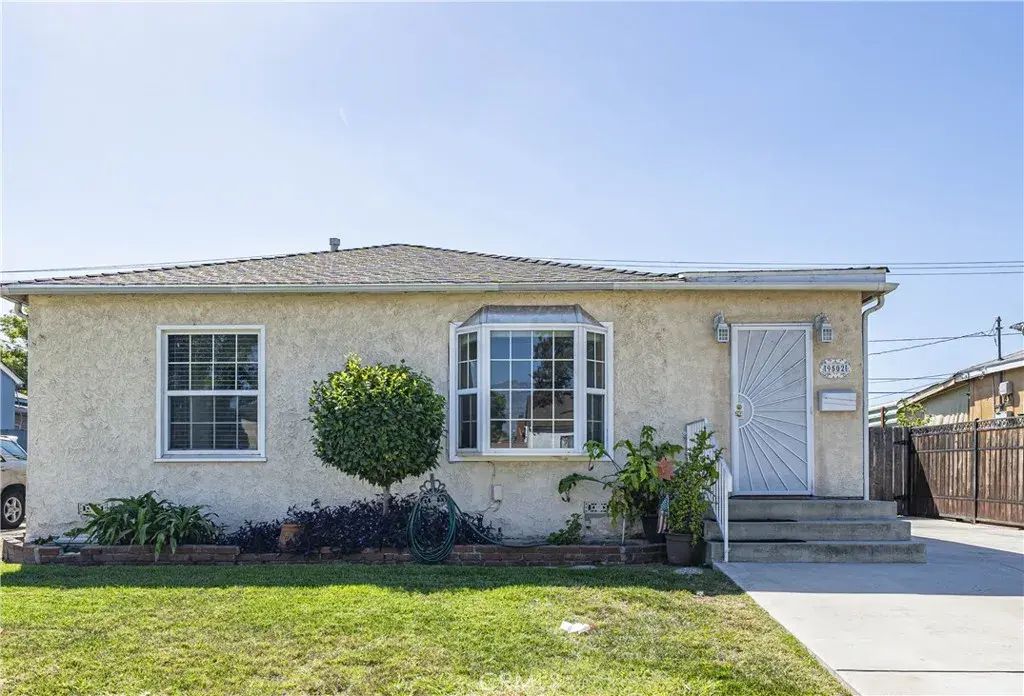 9502 Olney Street, Rosemead
