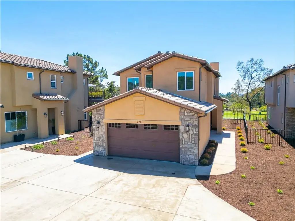 220 Oak Hill Drive, Lompoc