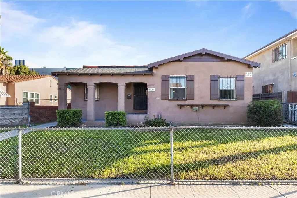 1120 W 85th, Los Angeles