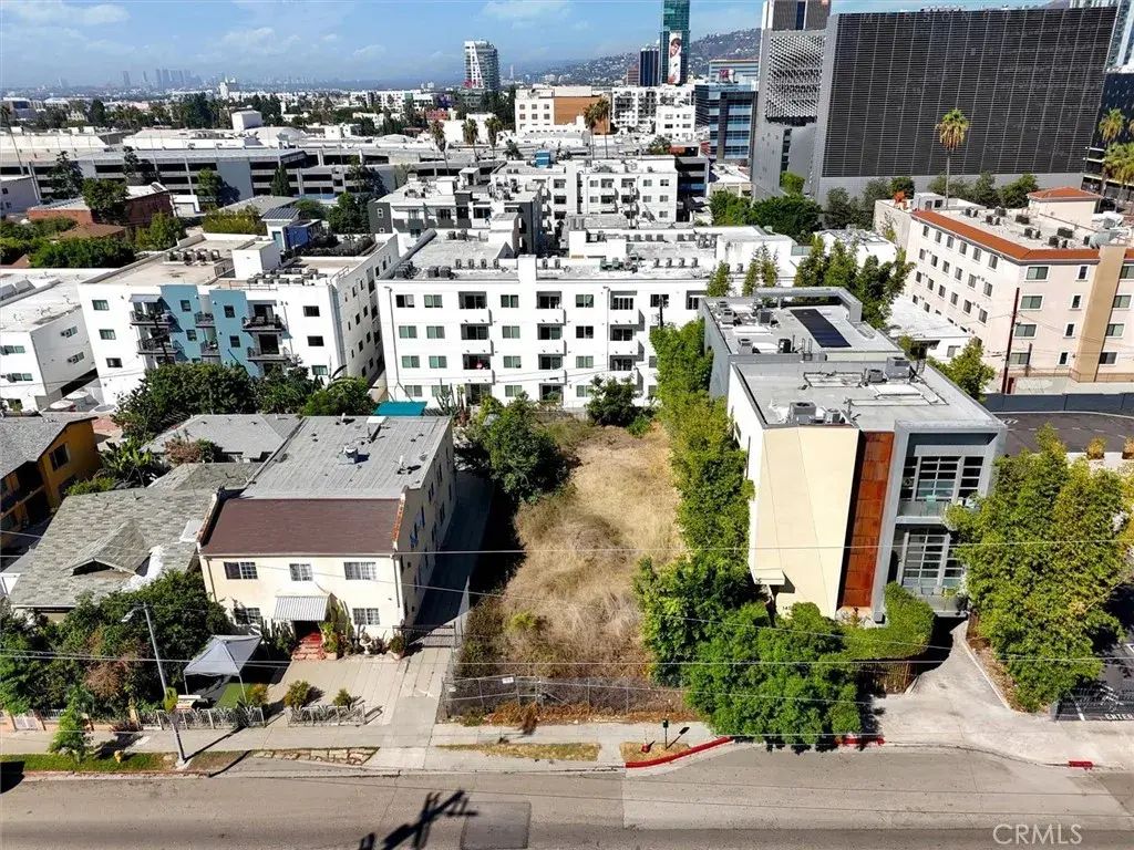 1449 N Bronson, Los Angeles