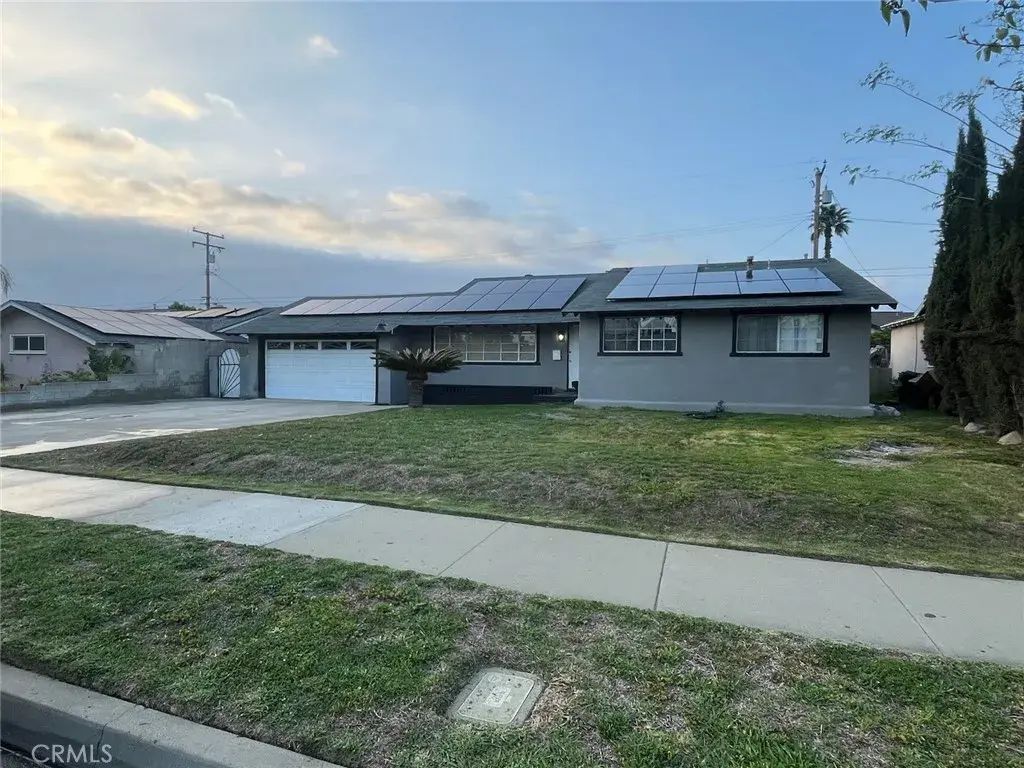 1234 W Vesta Street, Ontario