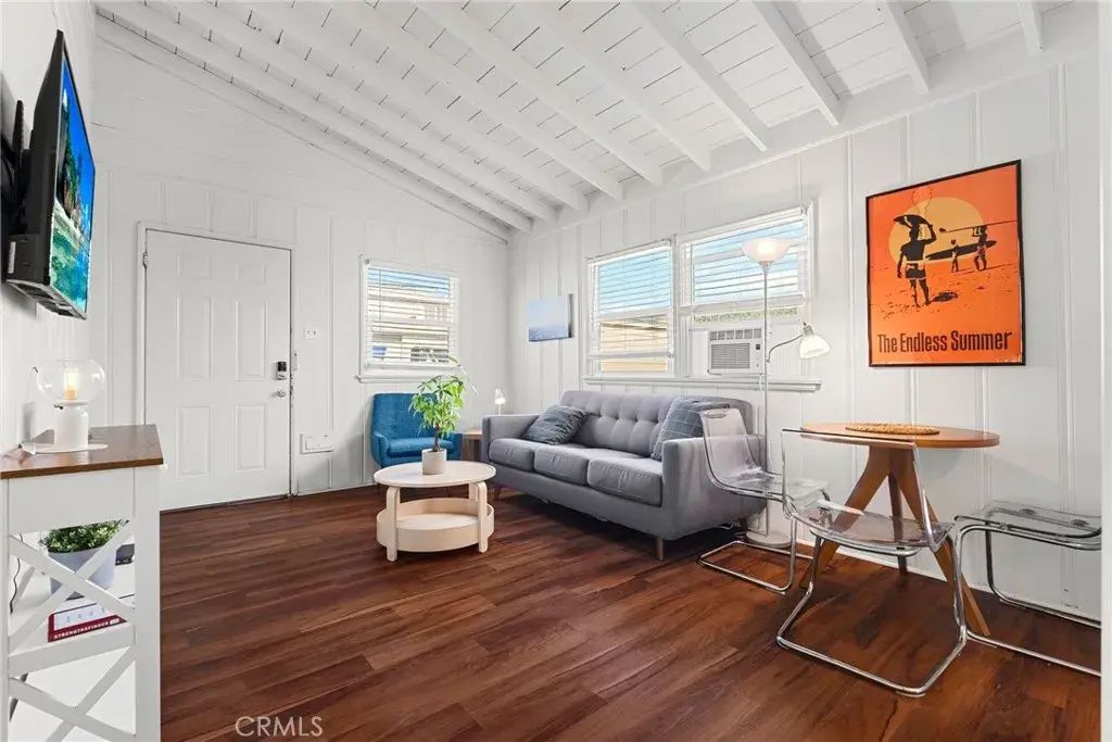 5916 E Ocean, Long Beach