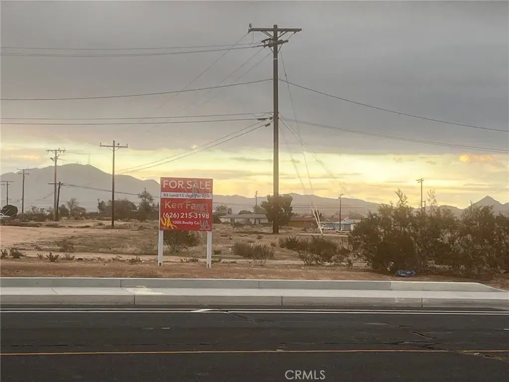 Green Tree, Victorville