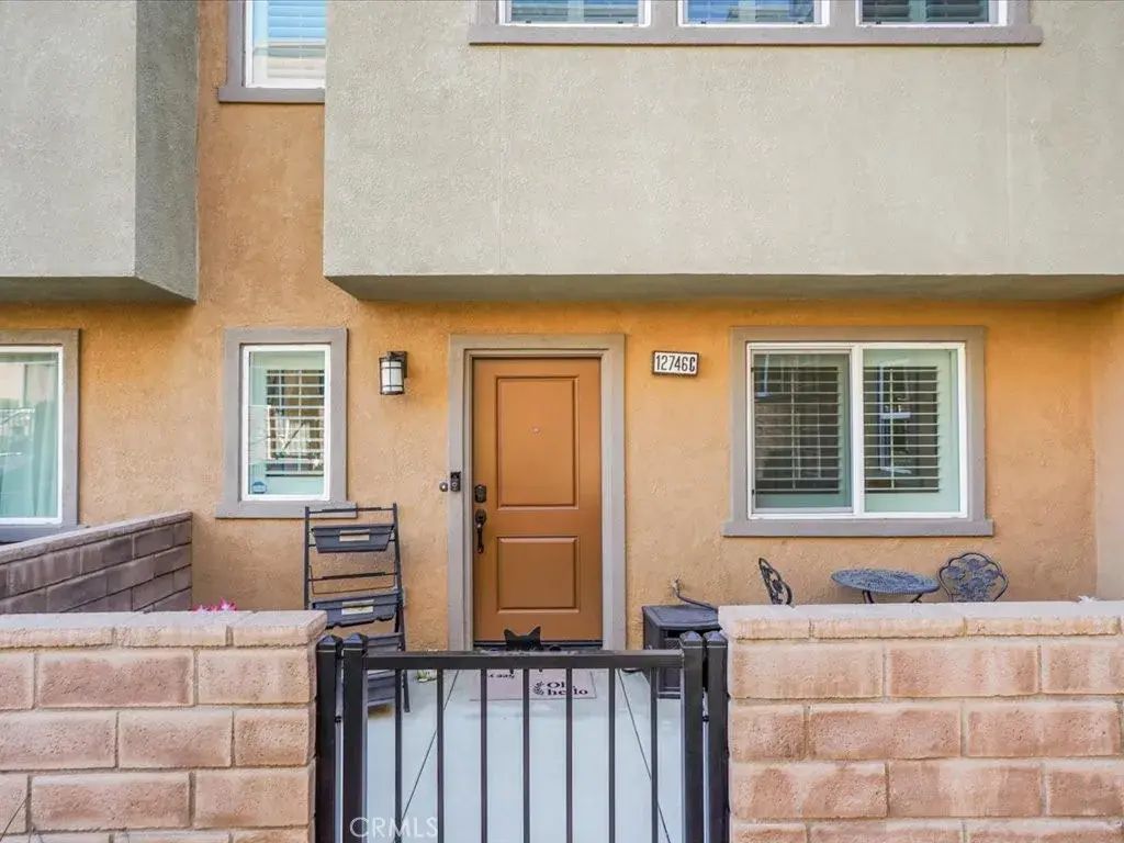12746 N Watt Lane C, Sylmar
