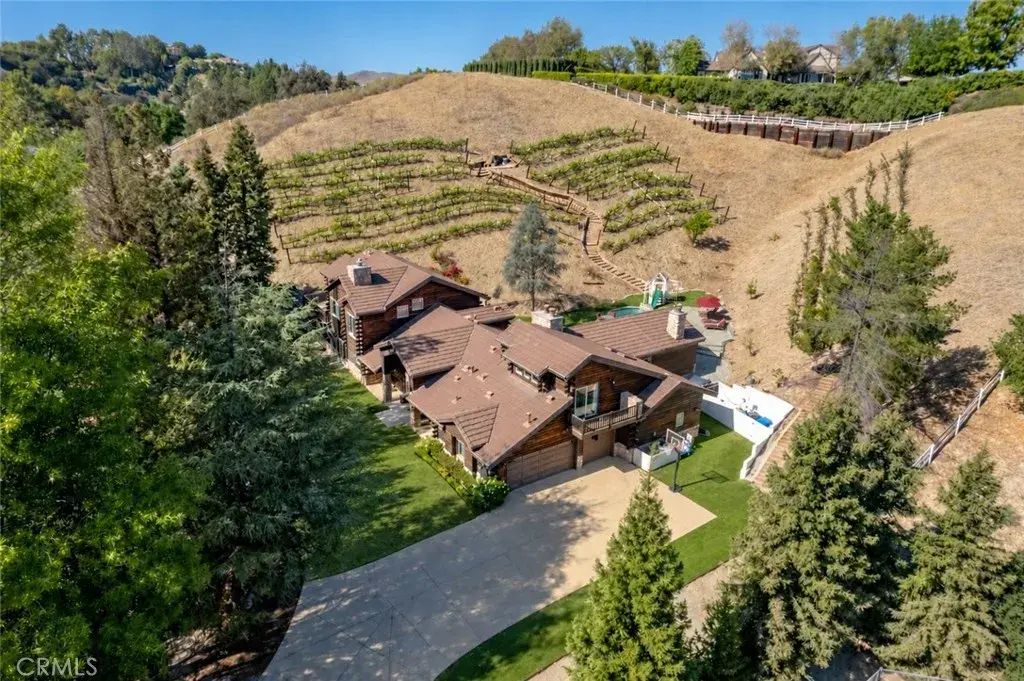 24305 Bridle Trail, Hidden Hills