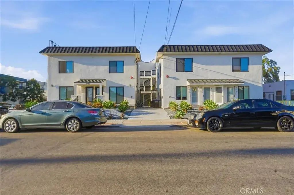 4150 S Normandie, Los Angeles