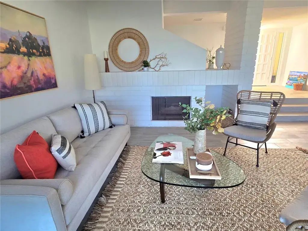 10 Cove, Irvine