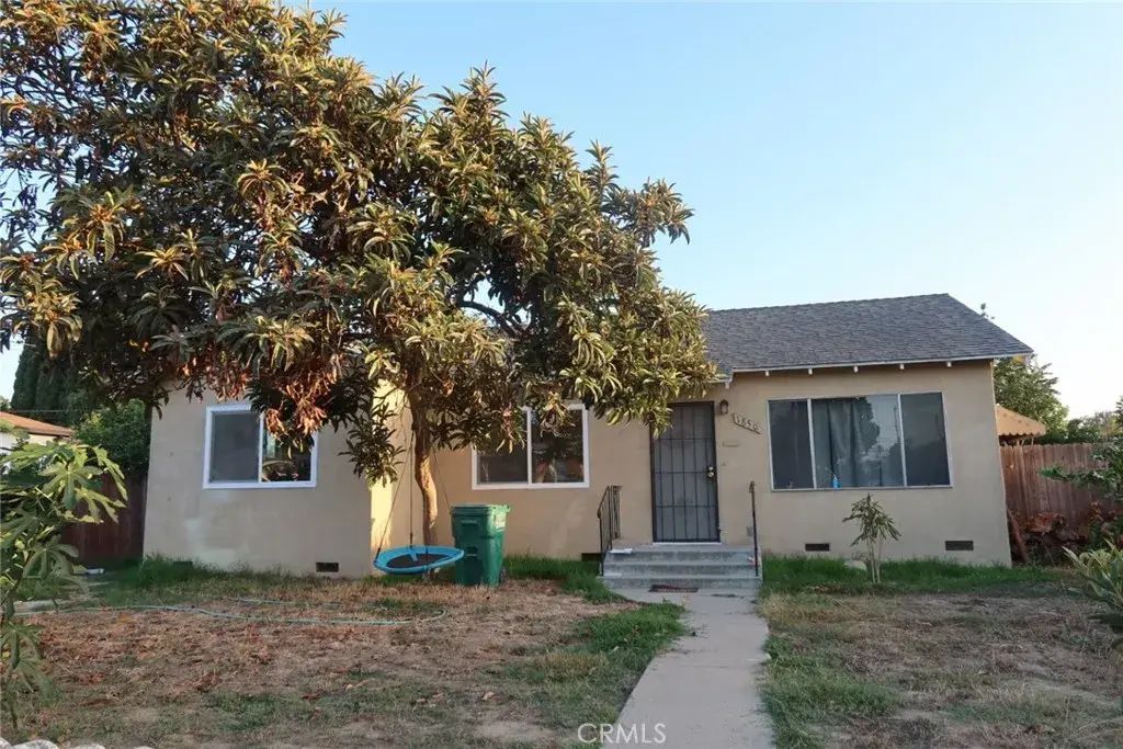 1850 W Arlington Street, Long Beach
