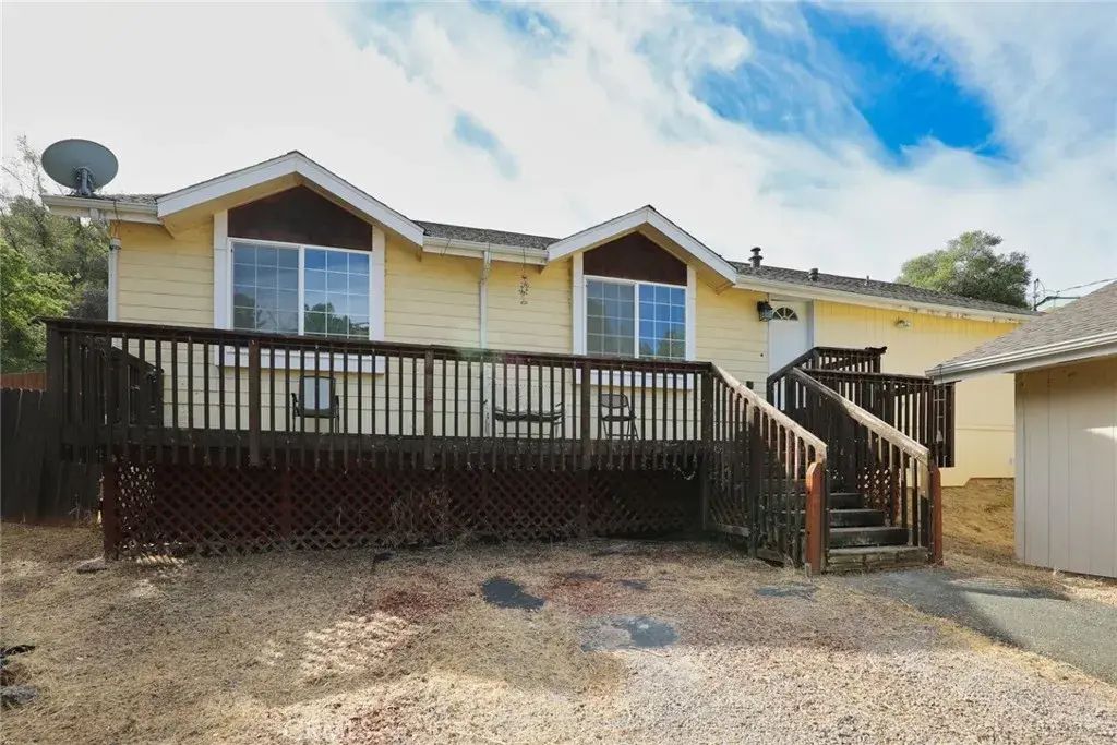 10759 Harbor, Kelseyville