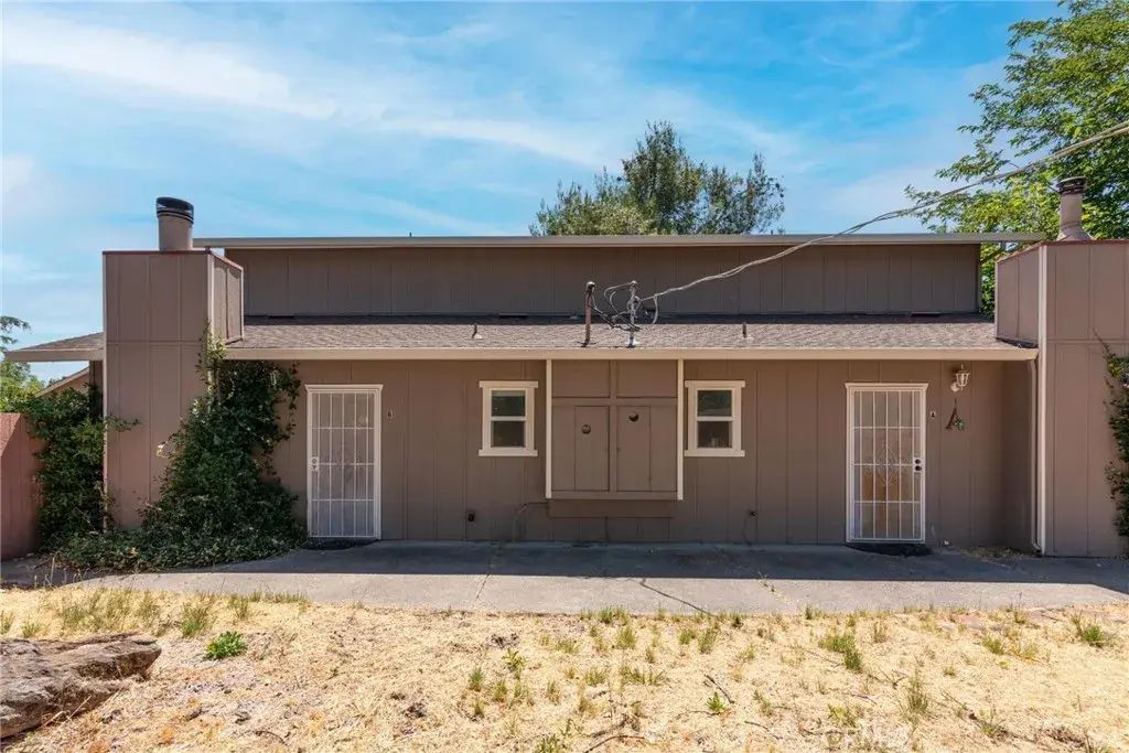 19306 Mountain Meadow S, Hidden Valley Lake