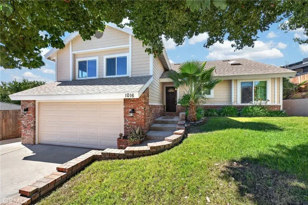 1016 La Feliz, Redlands