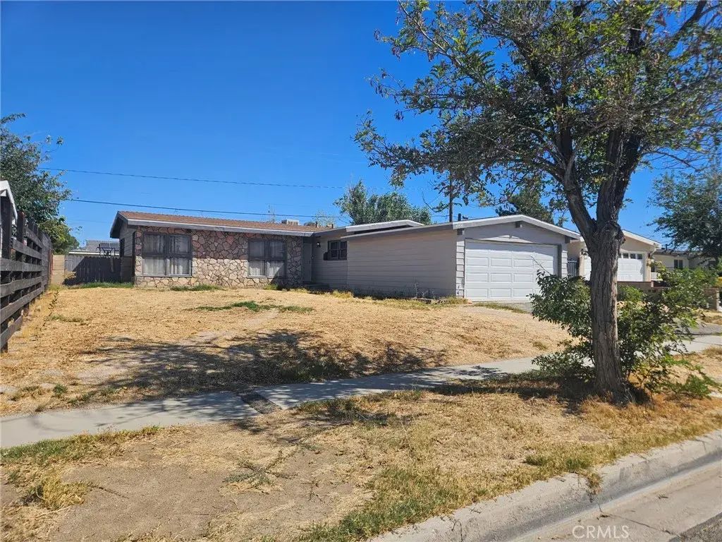 45538 Fig Ave, Lancaster