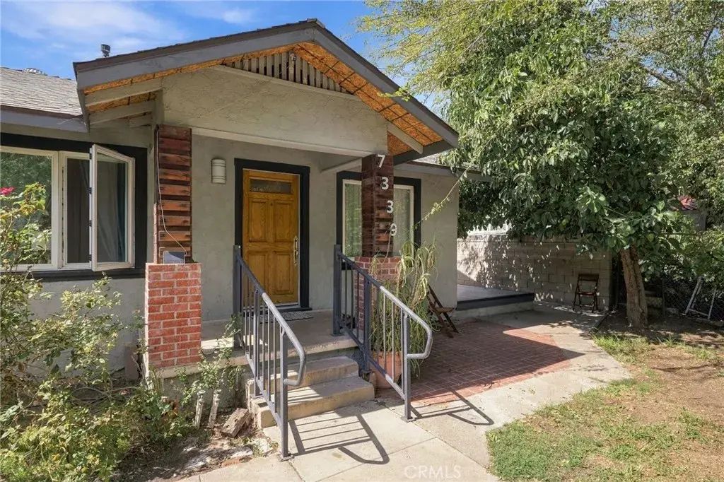 7339 Alabama Avenue, Canoga Park
