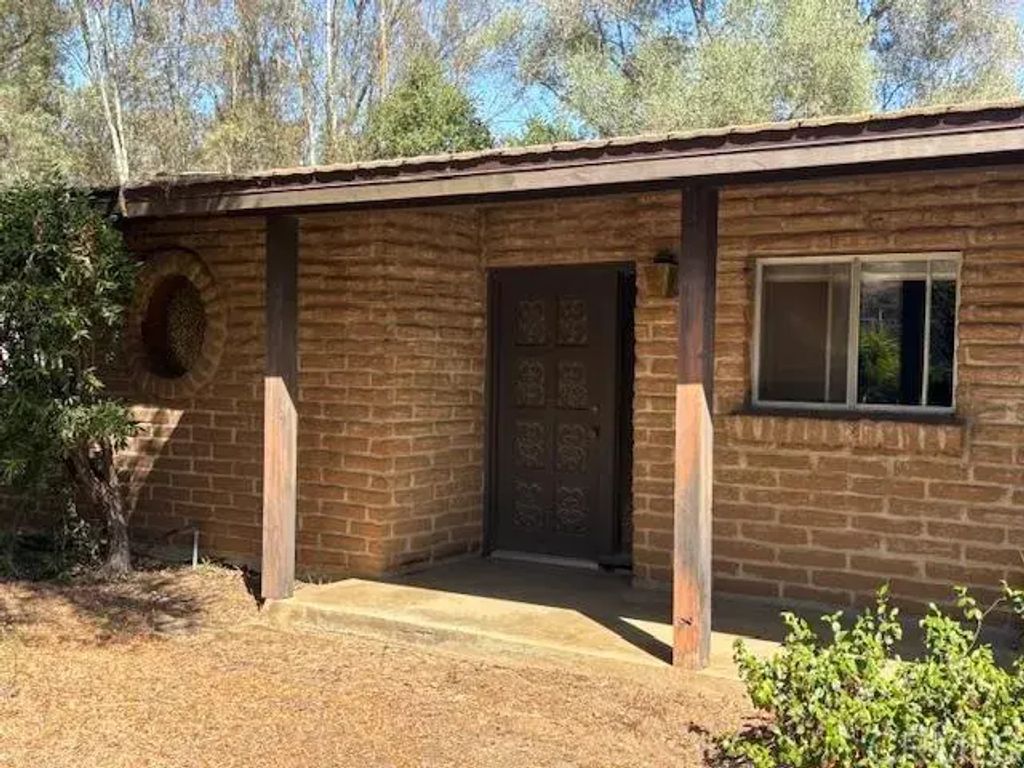 2852 Via Arroyo, Fallbrook