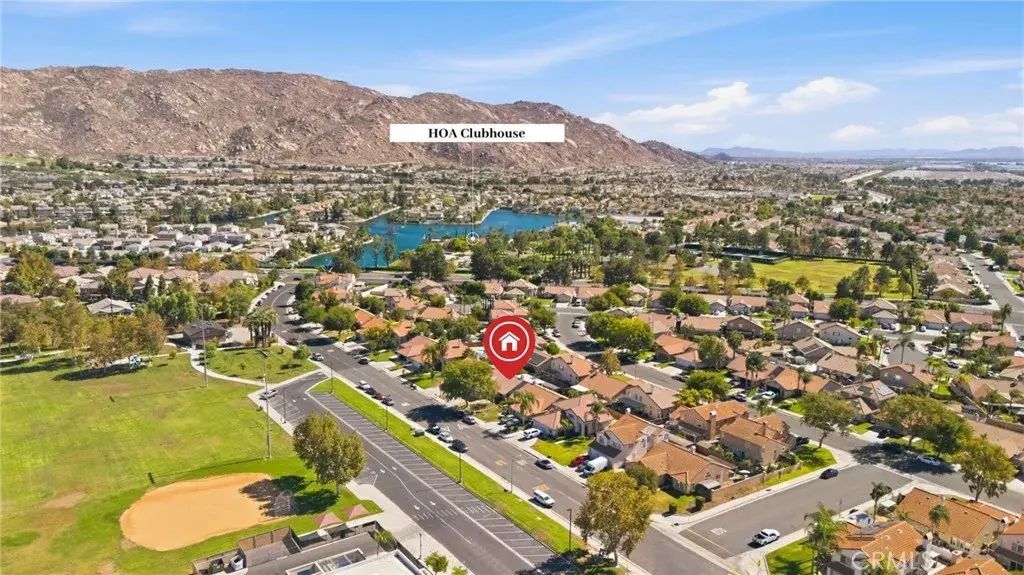 25689 Los Cabos, Moreno Valley