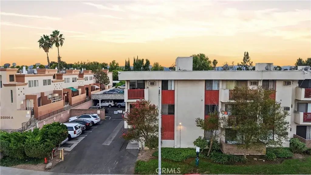 20234 Cantara, Winnetka