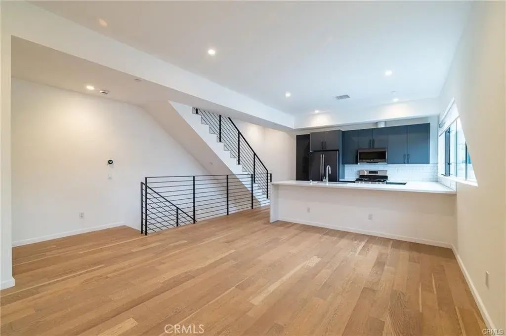 3726 Vinton 1/2, Los Angeles