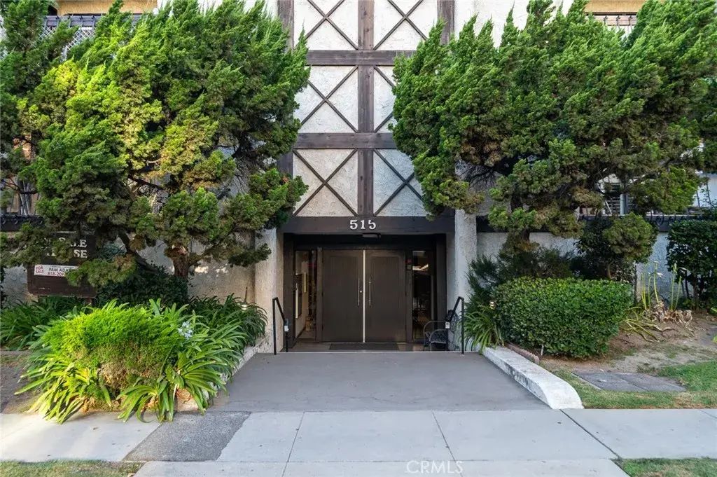 515 N Jackson Street 102, Glendale