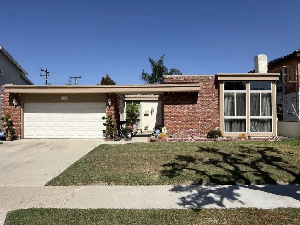 11247 Park Street, Cerritos