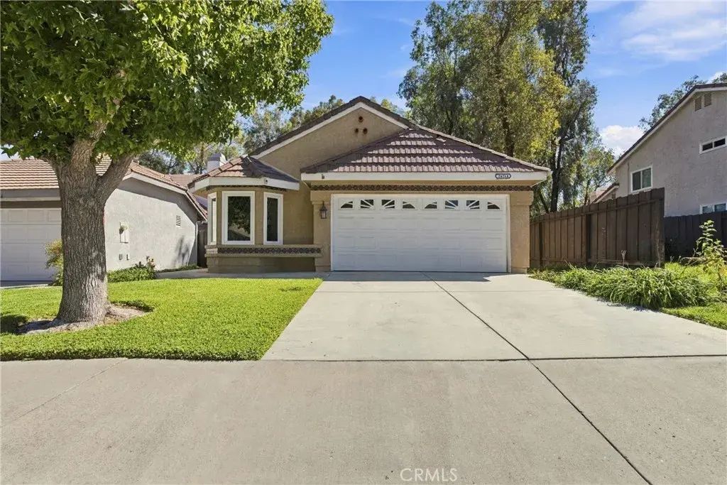 26764 Pamela Dr, Canyon Country