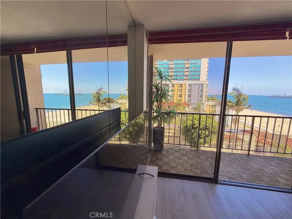 1750 E Ocean 404, Long Beach