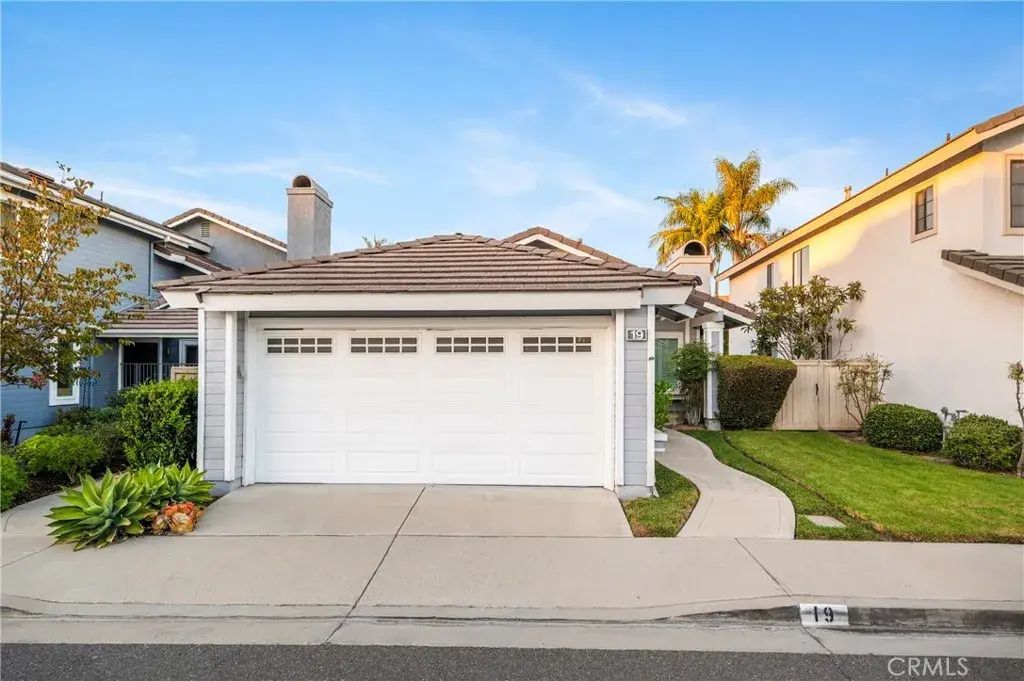 19 Silkberry, Irvine