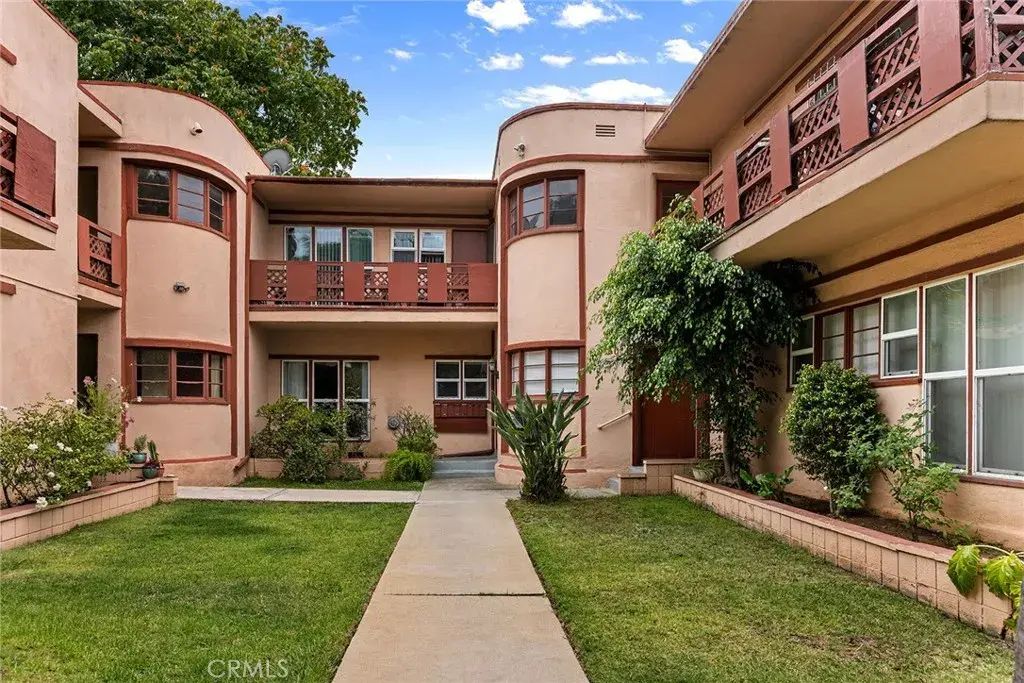 1520 Michigan Avenue 2, Santa Monica
