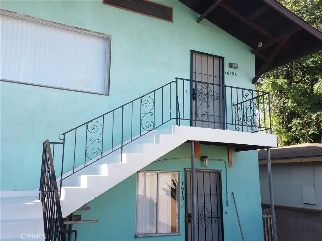 1618 W Gardena, Gardena