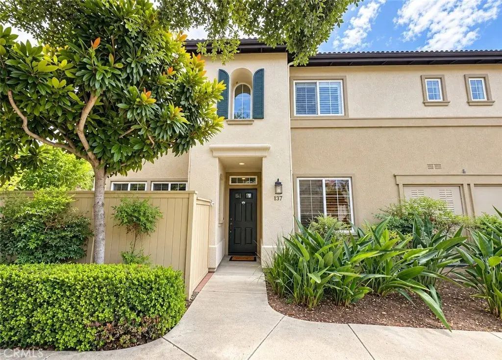 137 Islington, Irvine