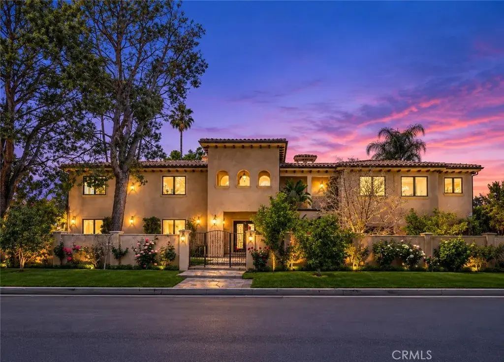 5427 Genesta, Encino