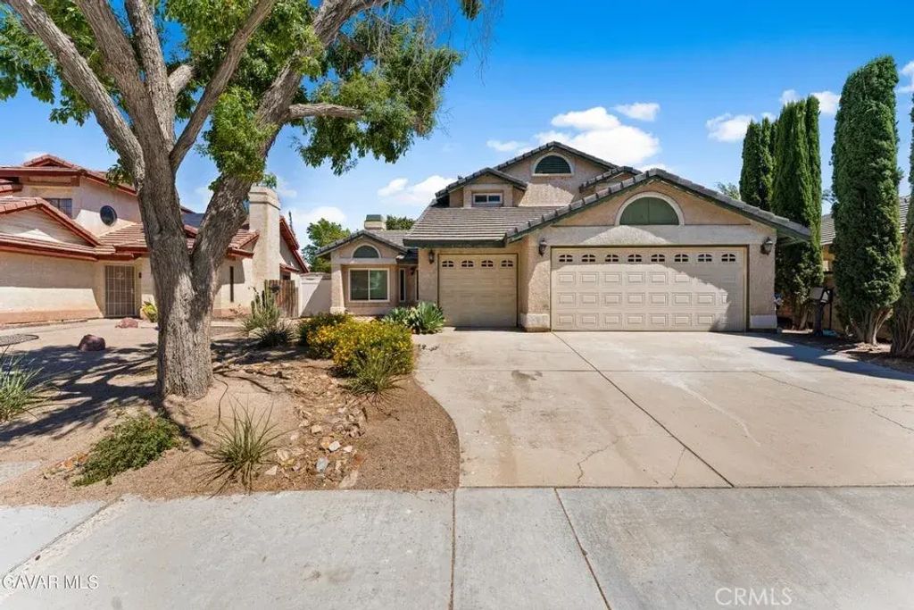 42910 Burlwood, Lancaster