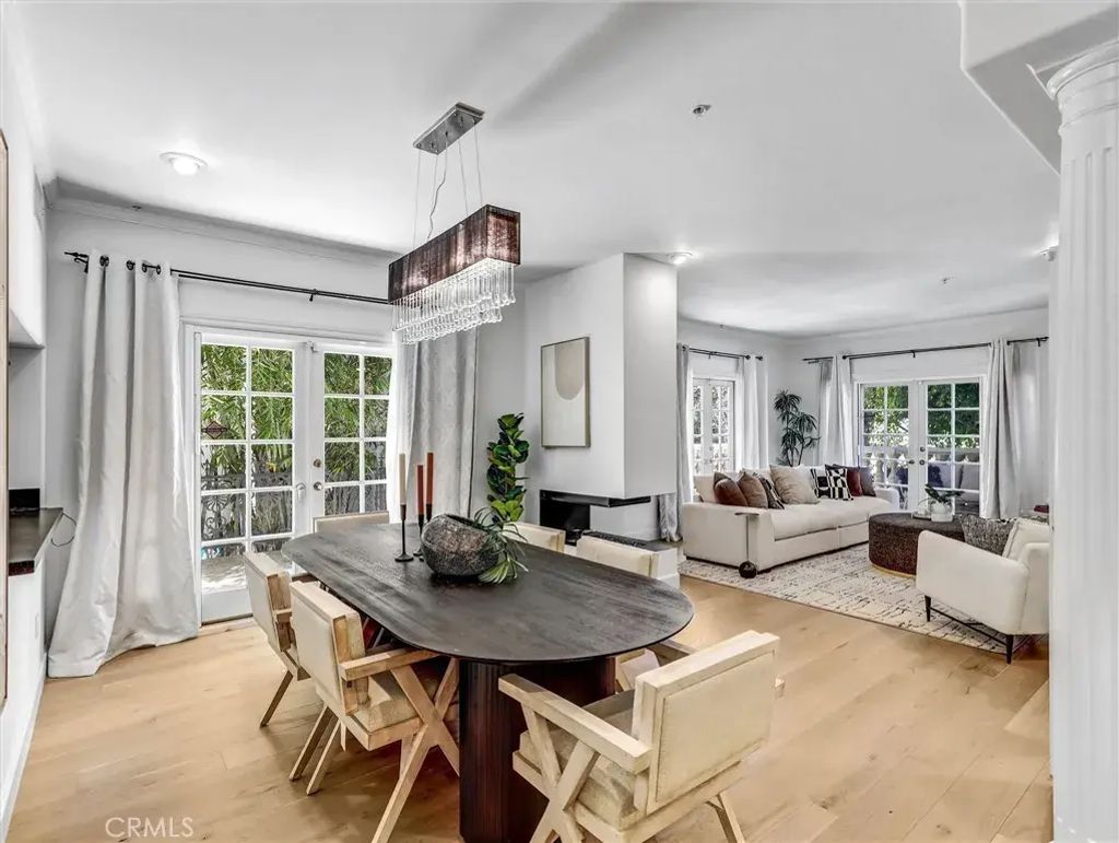 9848 Vidor Drive 101, Los Angeles