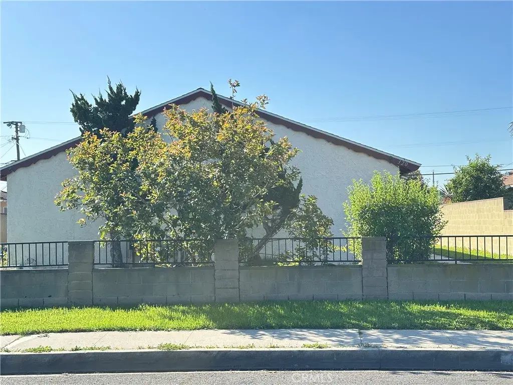 324 E 236th, Carson